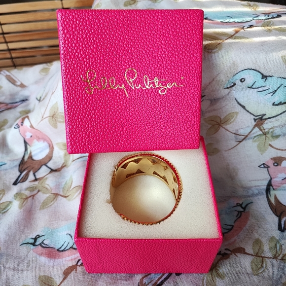 Lilly Pulitzer Shiny Gold Tone Cuff Bracelet Faux Turquoise and Coral NIB NEW - Picture 5 of 13